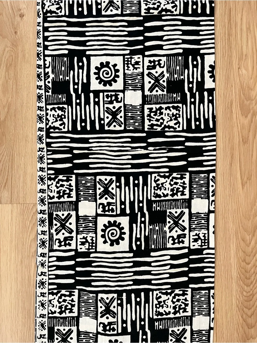 Black & White Geometric Block Print Tapestry, 100 x 64 inches - Home Accents